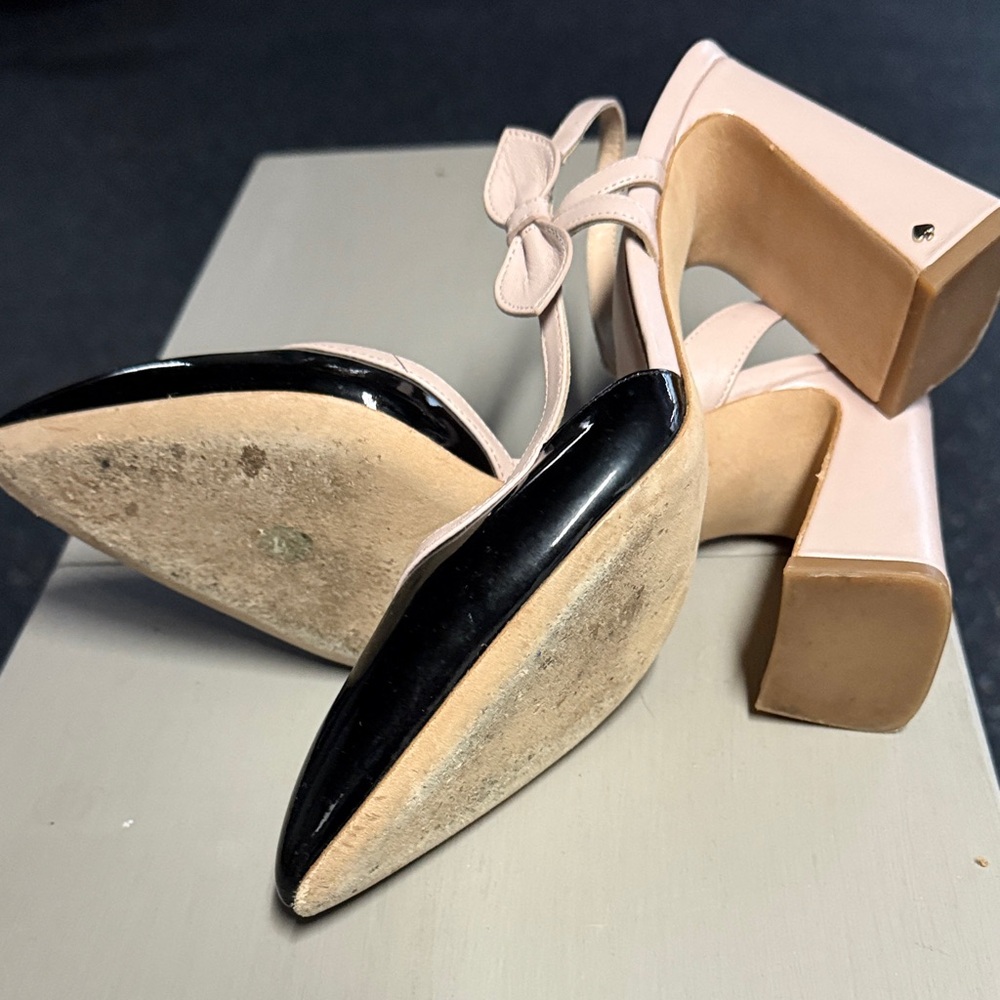 Kate Spade Black and Cream Bow Slingback Heels - Picture 4 of 4